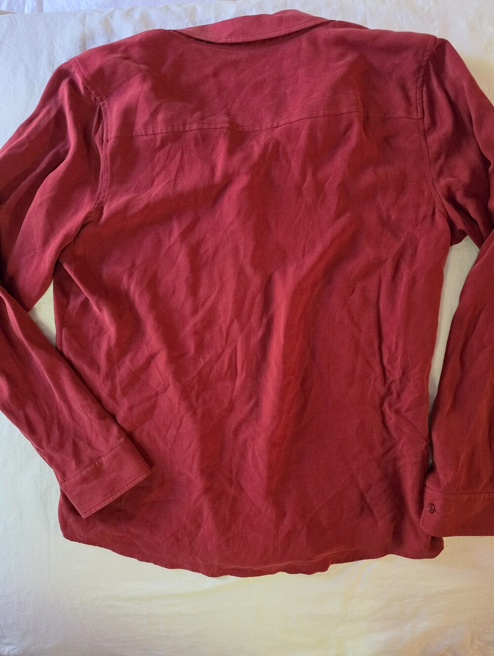 Orvis 100% Silk Cranberry Red Long Sleeve Button Down Shirt Medium - Picture 5 of 6